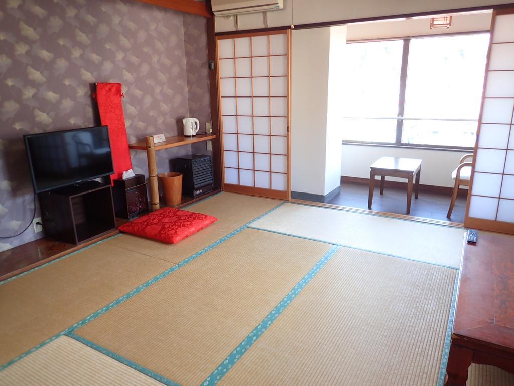 奥亚松葉屋酒店 水上町 外观 照片
