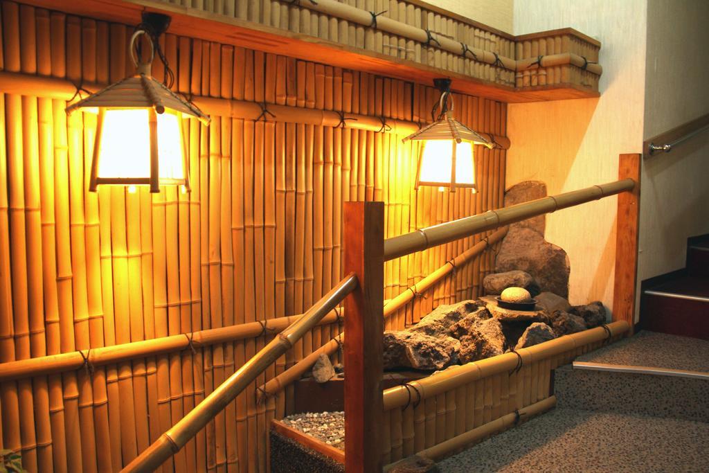 奥亚松葉屋酒店 水上町 外观 照片