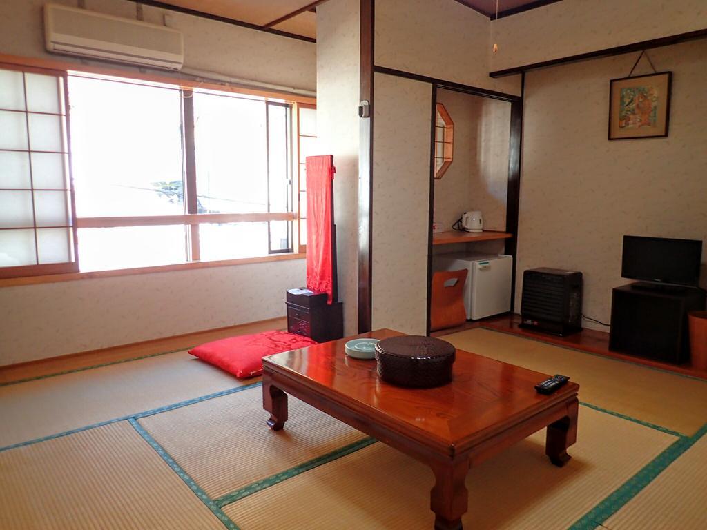 奥亚松葉屋酒店 水上町 外观 照片