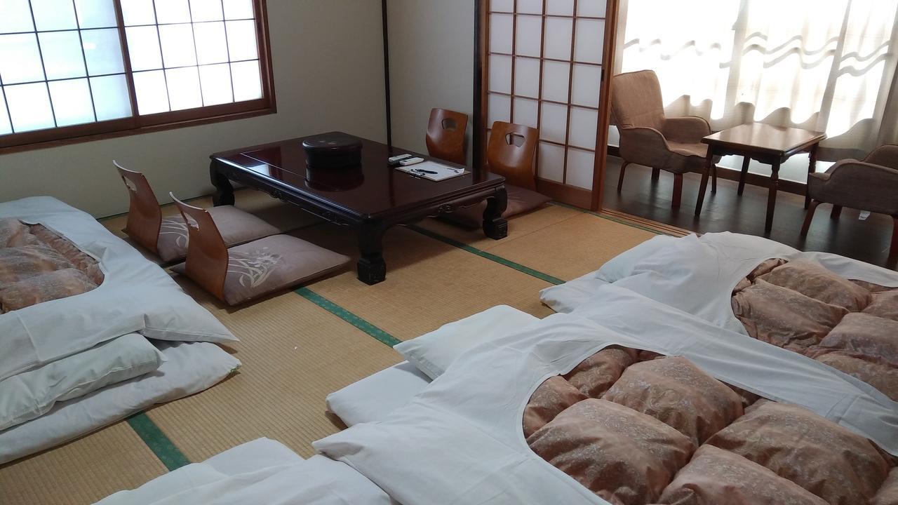 奥亚松葉屋酒店 水上町 外观 照片